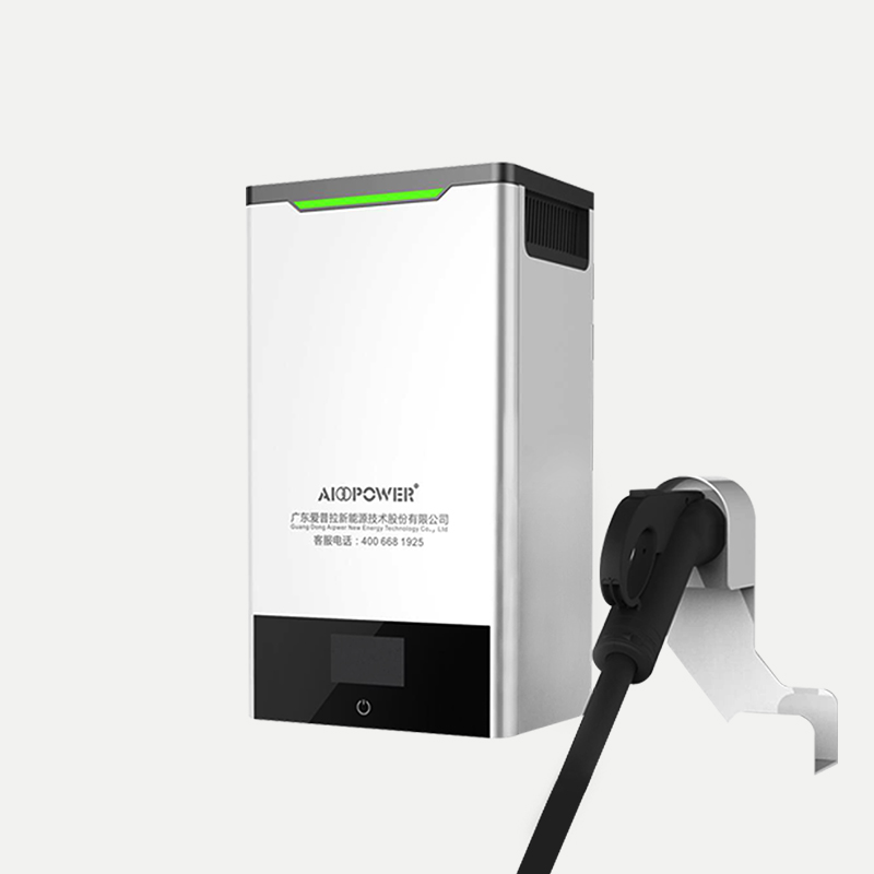 为解决客户需求，爱普拉新能源推出便携式大功率充电机及壁挂式充电机！